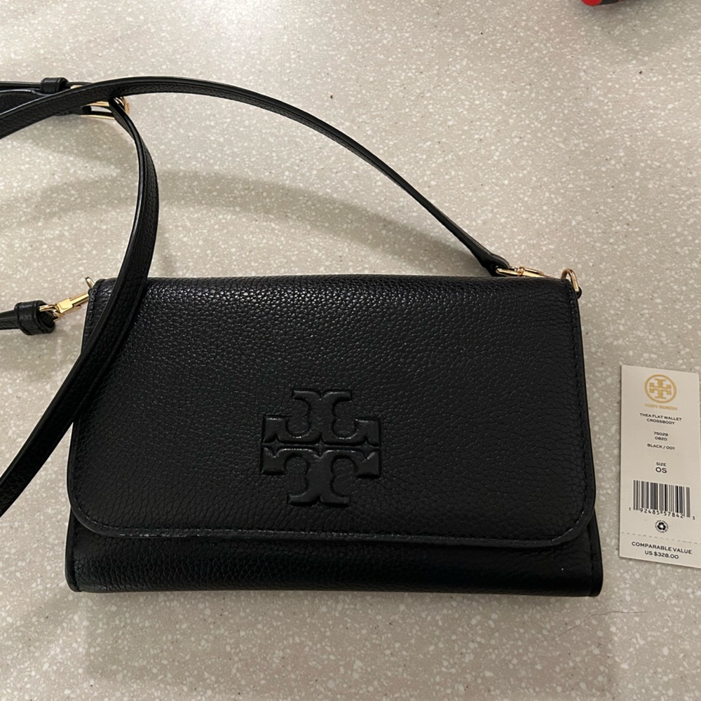 Black Tory Burch wallet crossbody